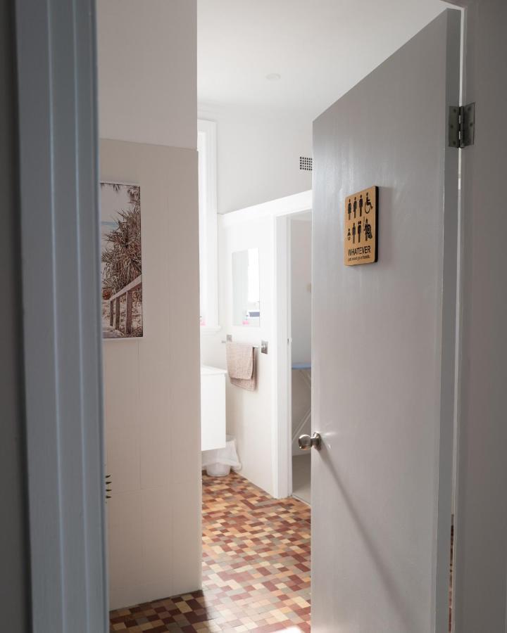 Seven Seas Hotel Carrington Ngoại thất bức ảnh